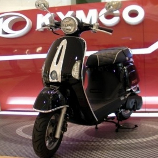 sierlijst-beenschild-chroom-kymco-new-sento