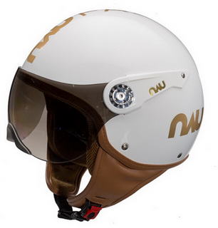 helm-nau-fashion-luxe-wit